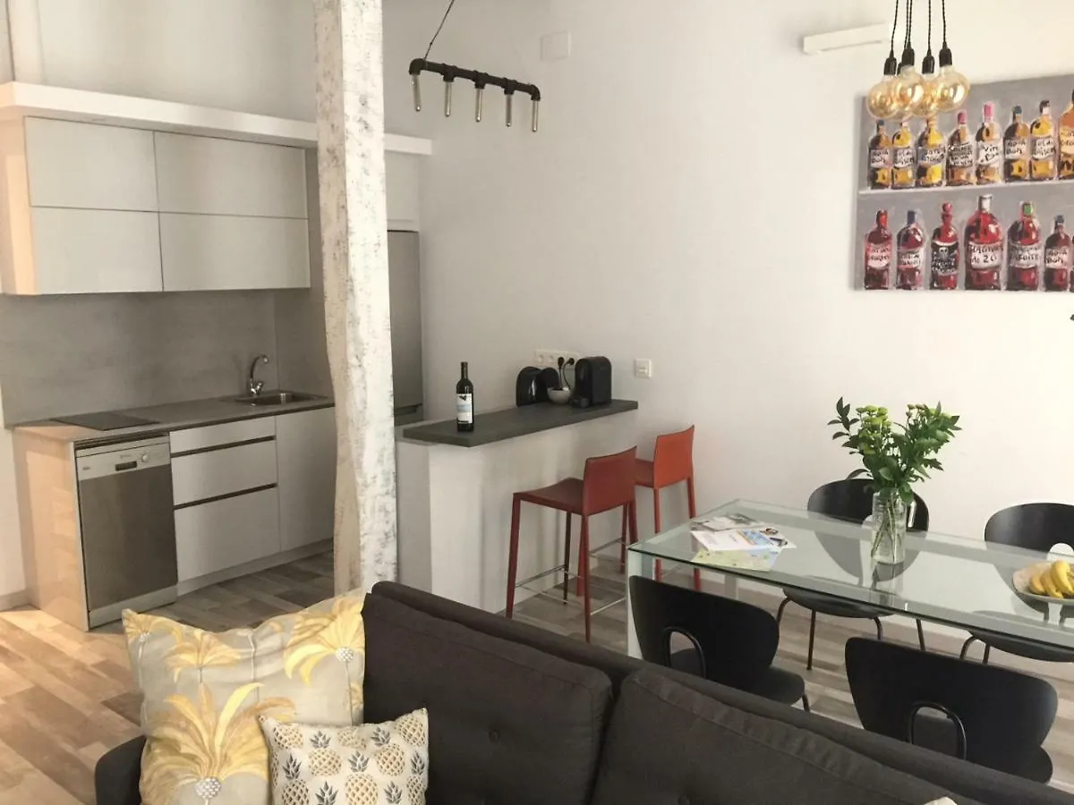 San Sebastián VERY NICE apartment 100m from La Kontxa Beach España